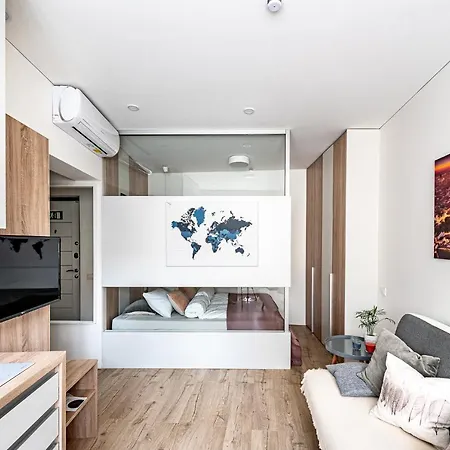 شقة New Modern Designer In The Heart Of Old Town --aircon-- *